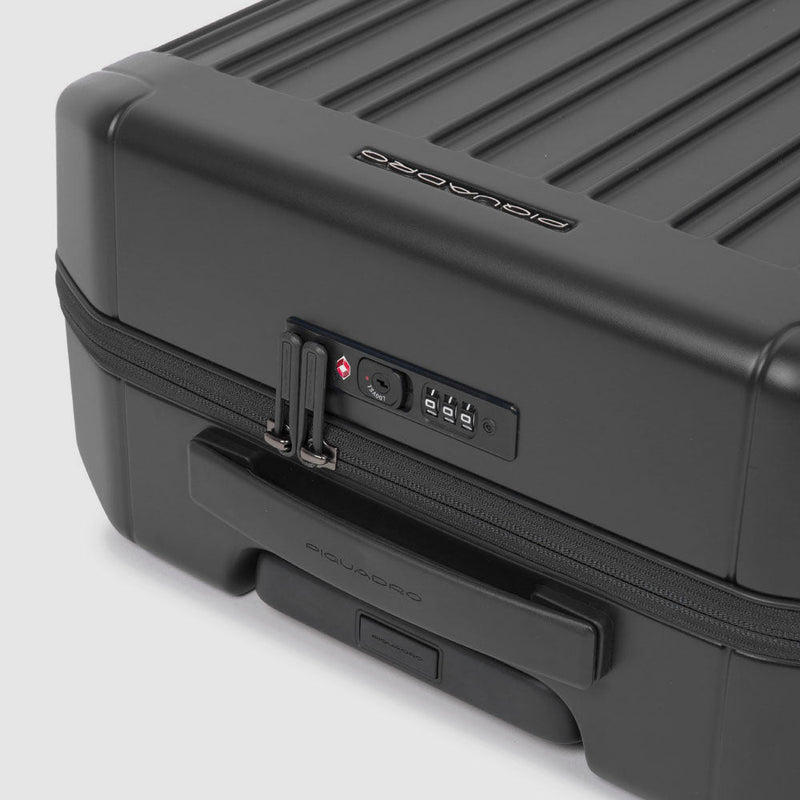 Hard-Shell Cabin Luggage with TSA Lock and USB-C