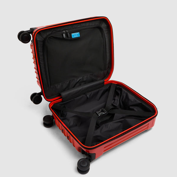 Polycarbonate Underseater Carry-On with TSA Lock - 4