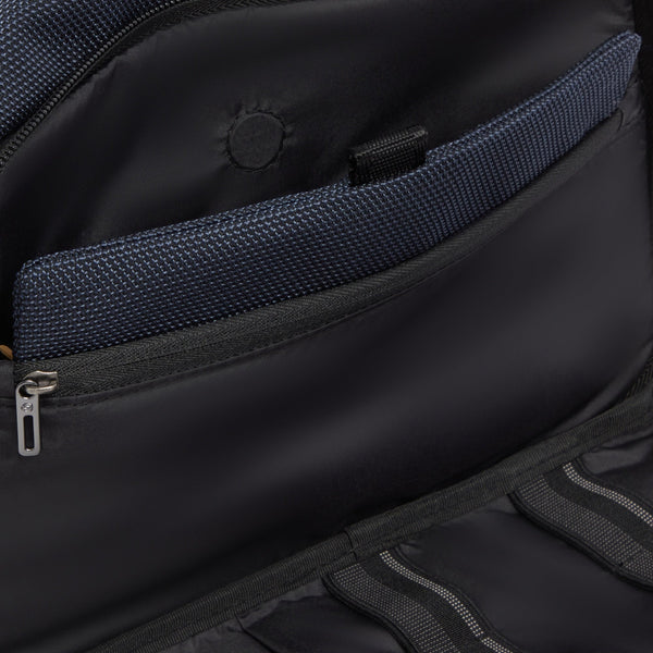 Water-Resistant Toiletry Bag with Padded Phone Pocket - Blue - photo 5