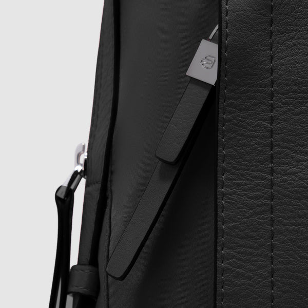 Women's 14" Laptop Backpack in Recycled Fabric - Black - photo 5