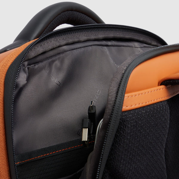 Wasserfester Reiserucksack mit Laptop-Fach 15,6"  - 4