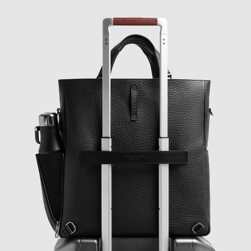 Mochila tote em pele com capa para portátil amovível - Preto - foto 3