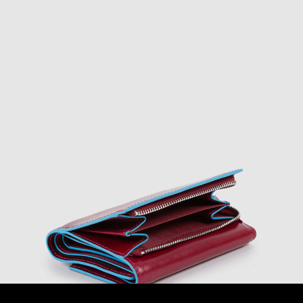 Women's Trifold Leather Wallet with 6 Card Slots - 4