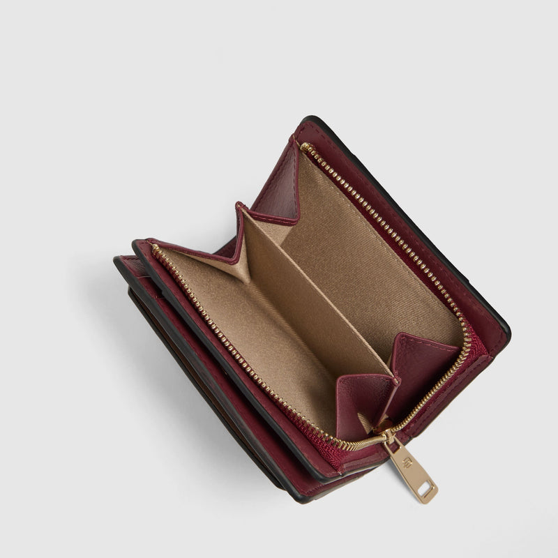 Small Leather Bifold Wallet, 4 Card Slots & RFID