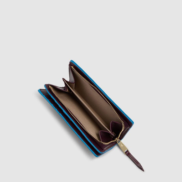 Women's Leather Bifold Wallet, 10 Card Slots & RFID - 5